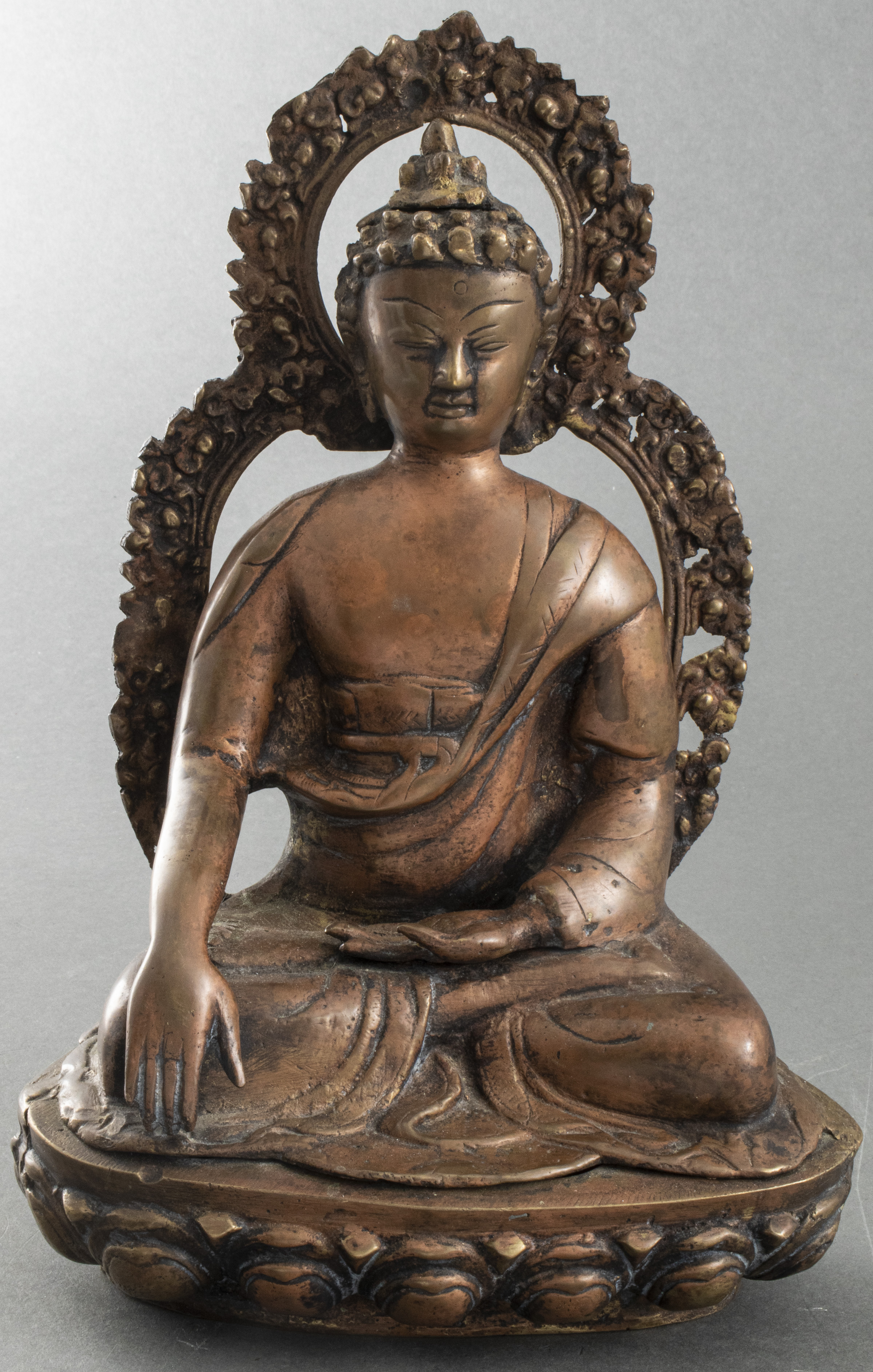 BRONZE SCULPTURE OF BUDDHA IN BHUMISPARSHA