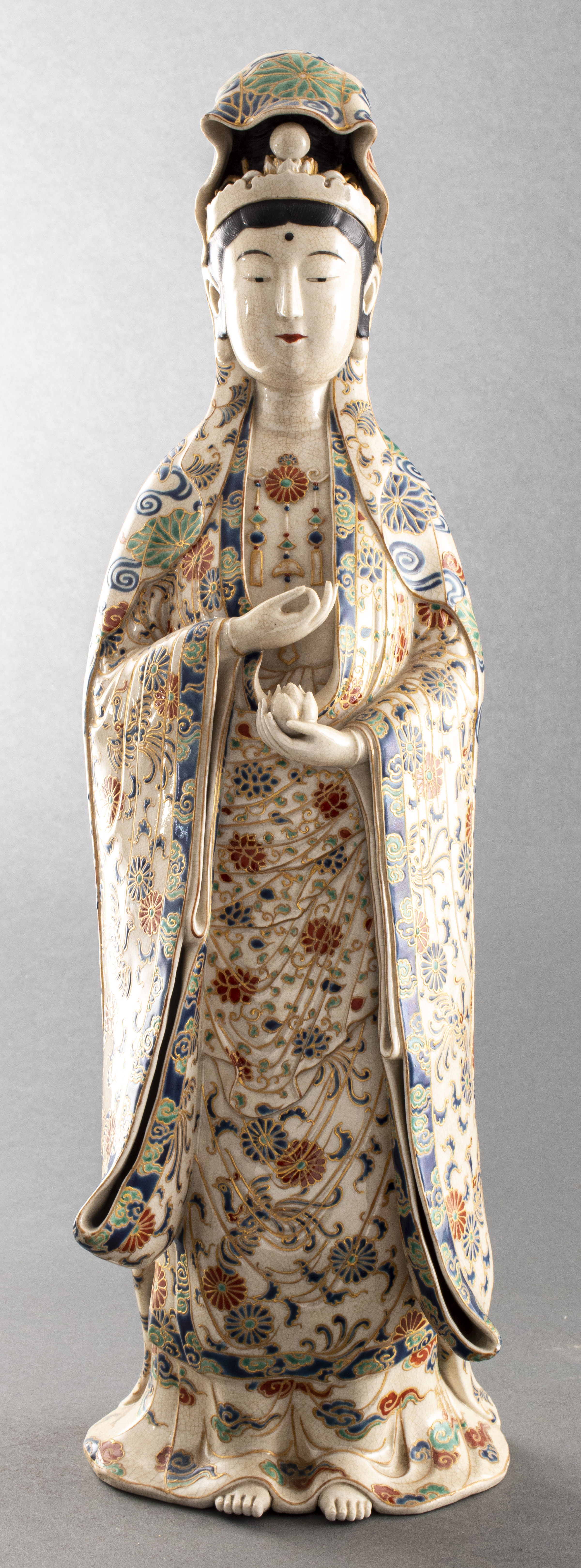 JAPANESE PORCELAIN FIGURAL SCULPTURE 3c4a9a