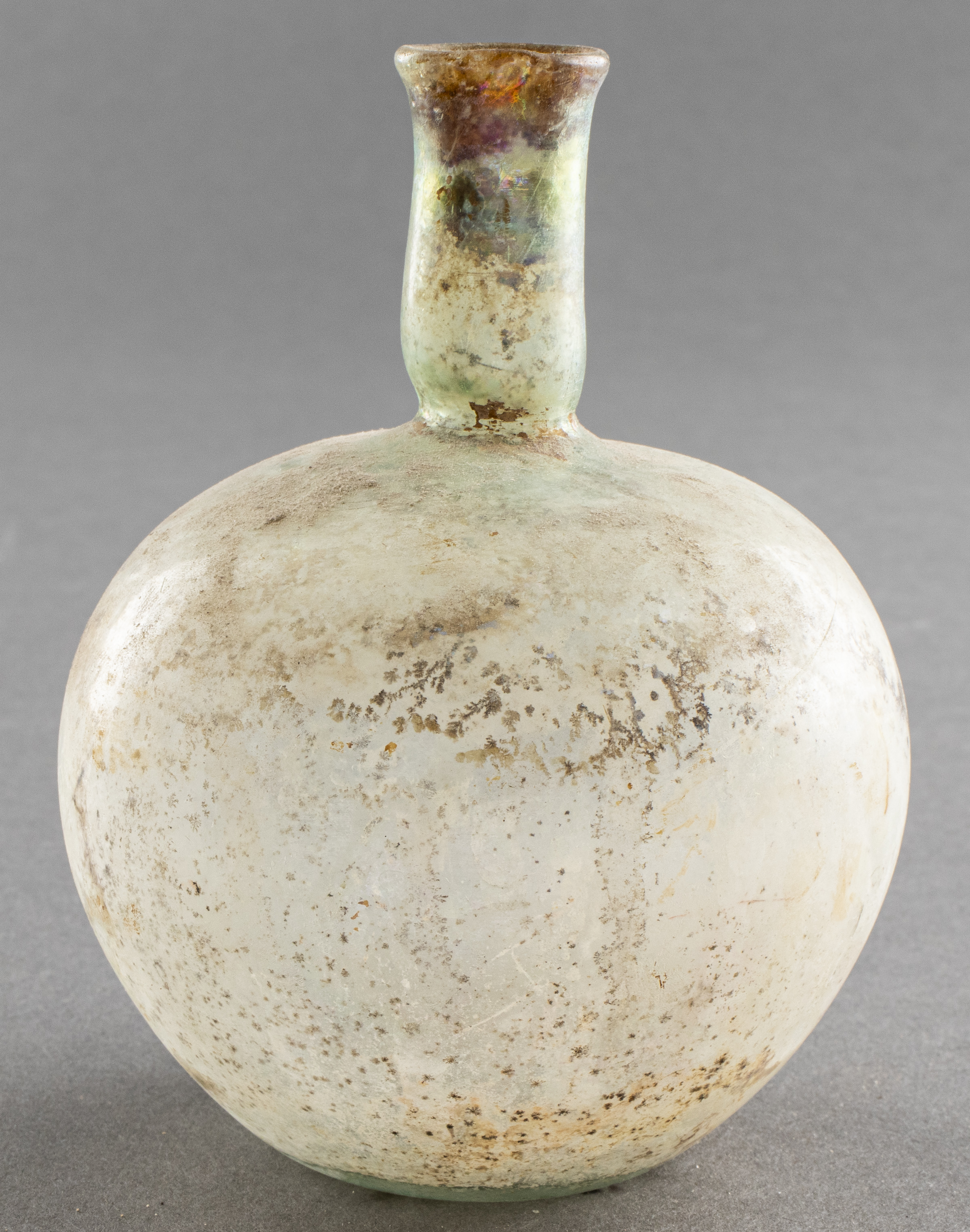 ANCIENT ROMAN GLASS UNGUENT BOTTLE
