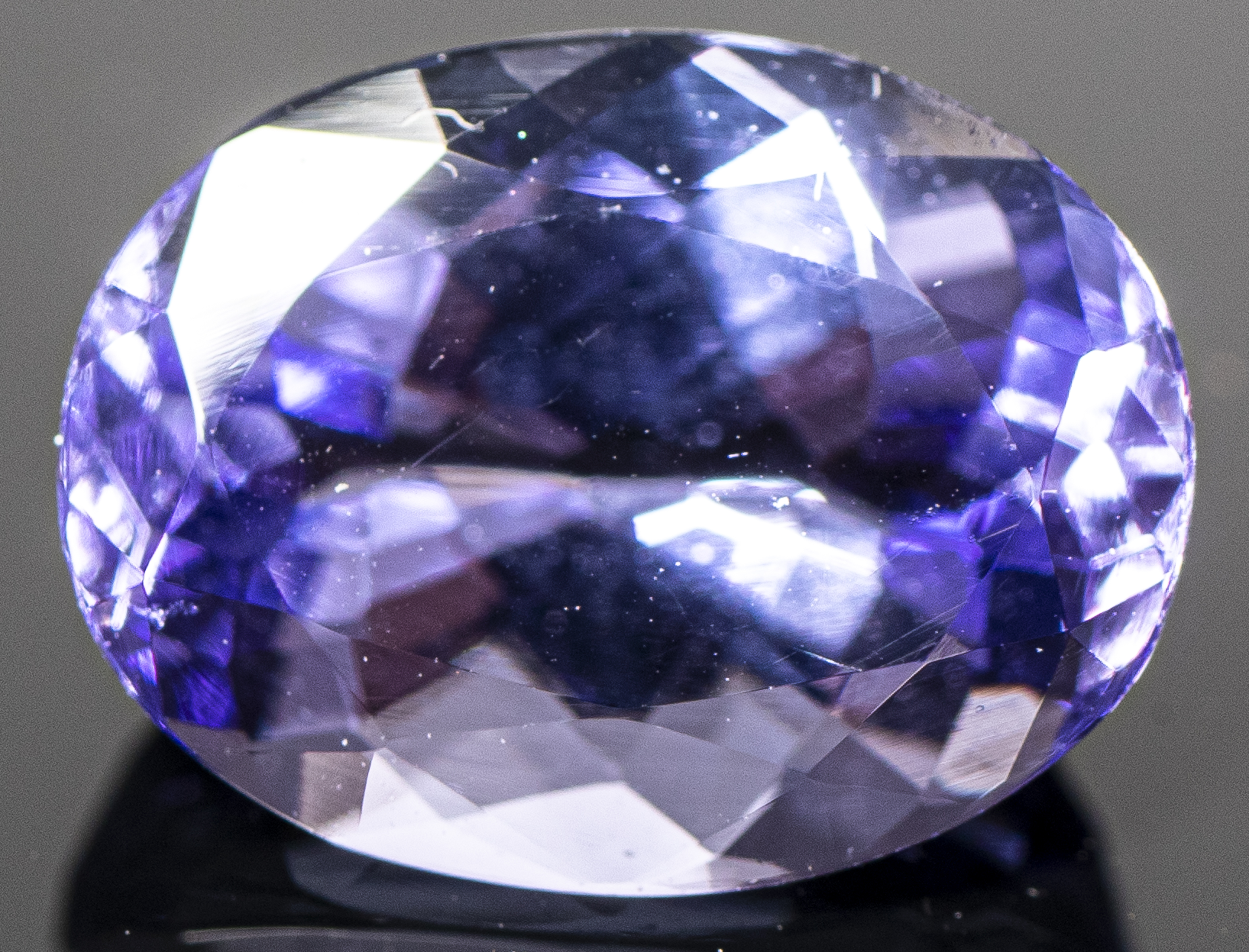 2.80 CT. LOOSE OVAL-CUT TANZANITE