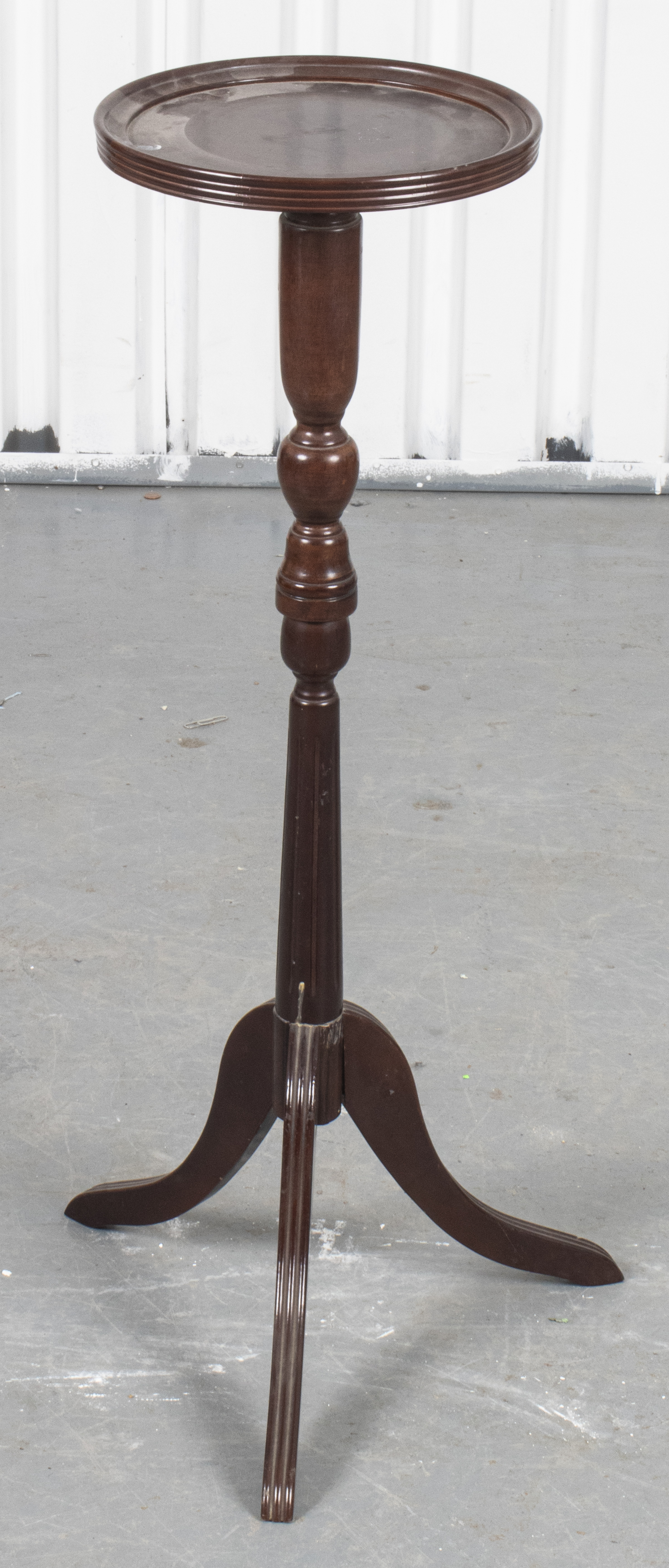 FEDERAL STYLE MAHOGANY PLANT STAND 3c503c