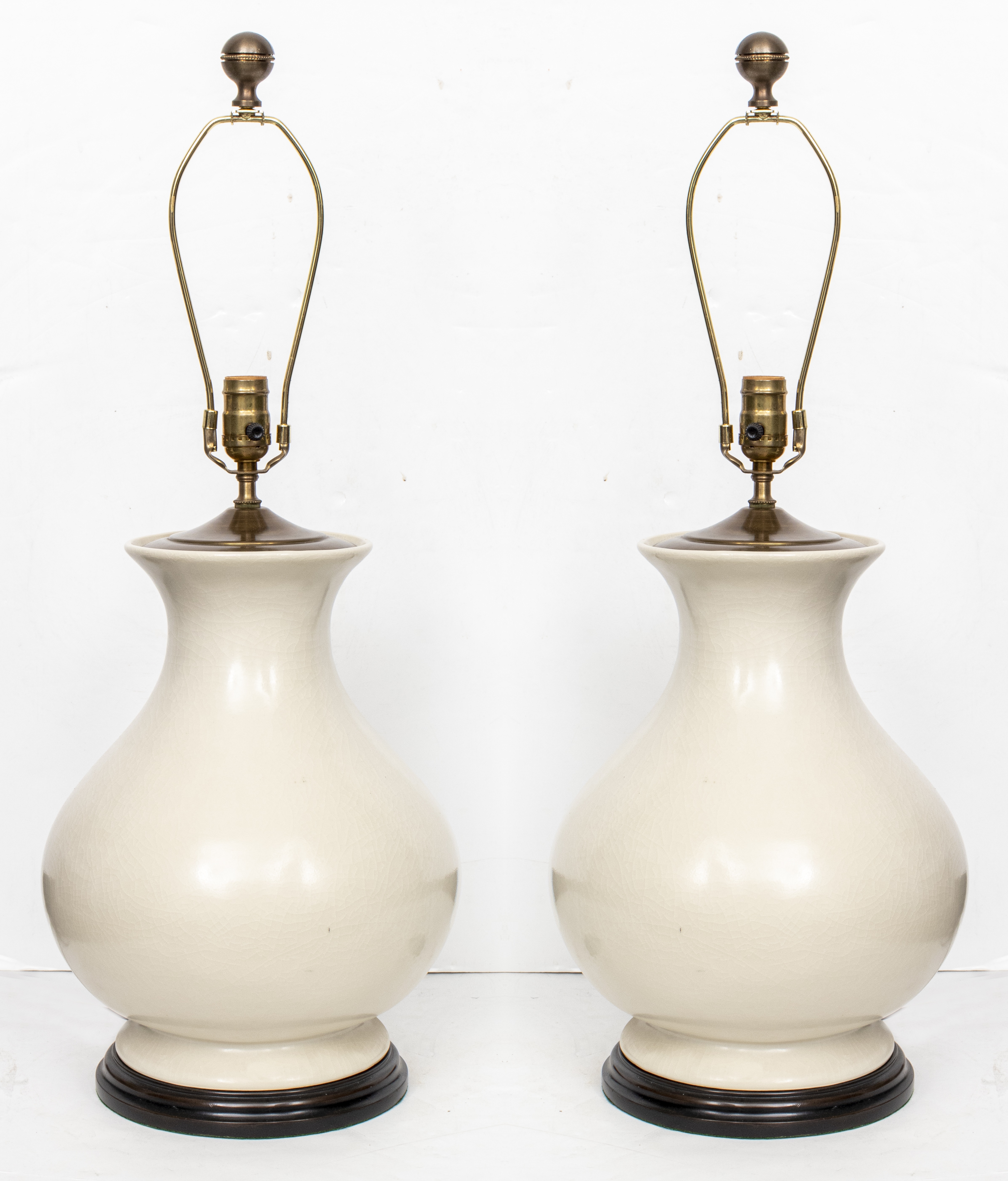 CHINESE WHITE CRACKLE GLAZED LAMPS  3c514a