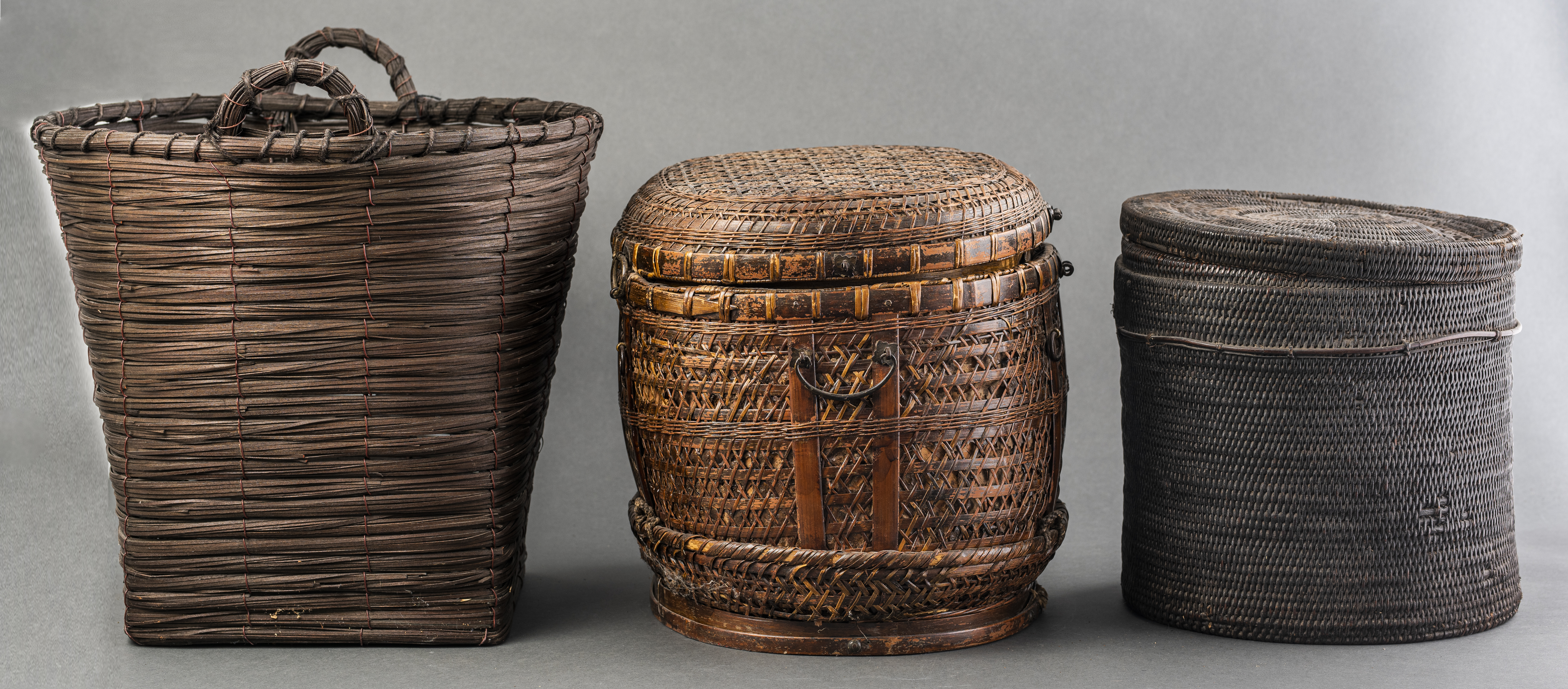 ETHNOGRAPHIC WOVEN BASKET ASSORTMENT  3c51bf