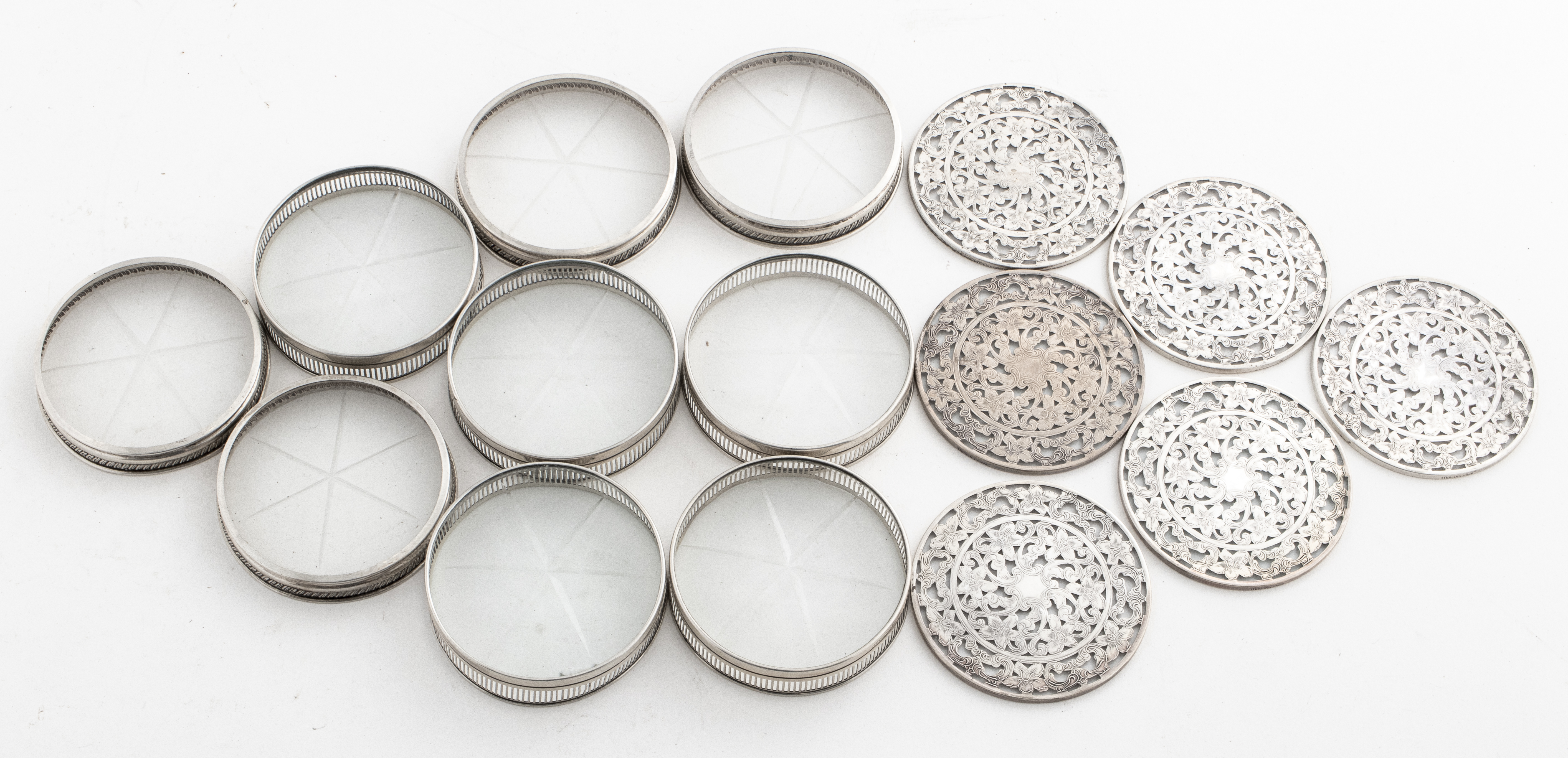 SILVER GLASS COASTERS ASSEMBLED 3c5296