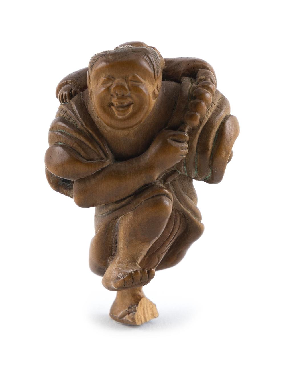 JAPANESE CARVED SANDALWOOD NETSUKE 3c7cf8