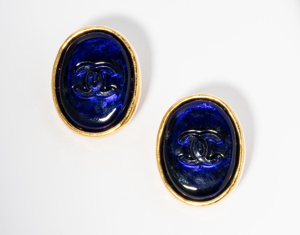 CHANEL BLUE GLASS EARRINGSChanel,