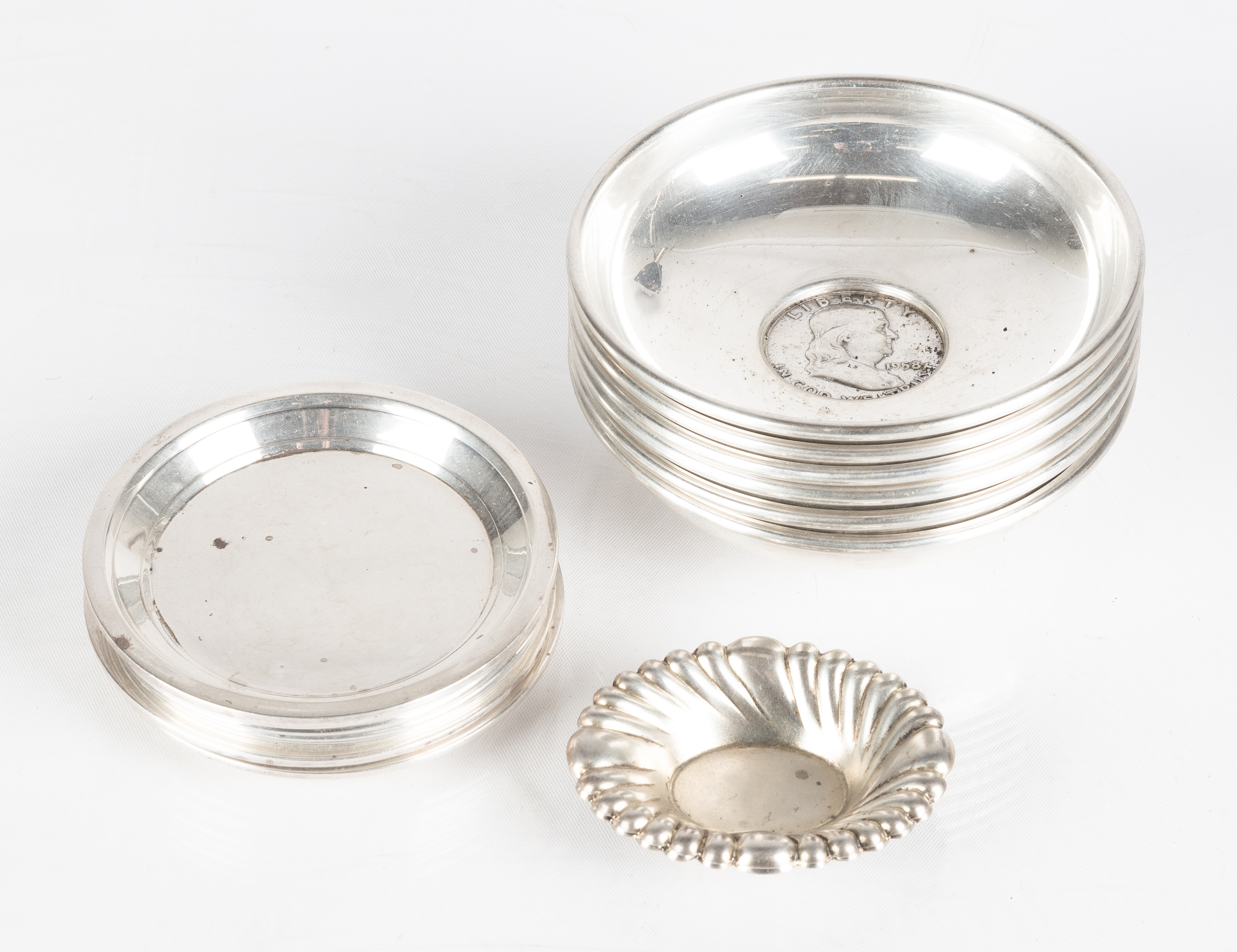 AMERICAN STERLING SILVER TRAYS 3c7fed