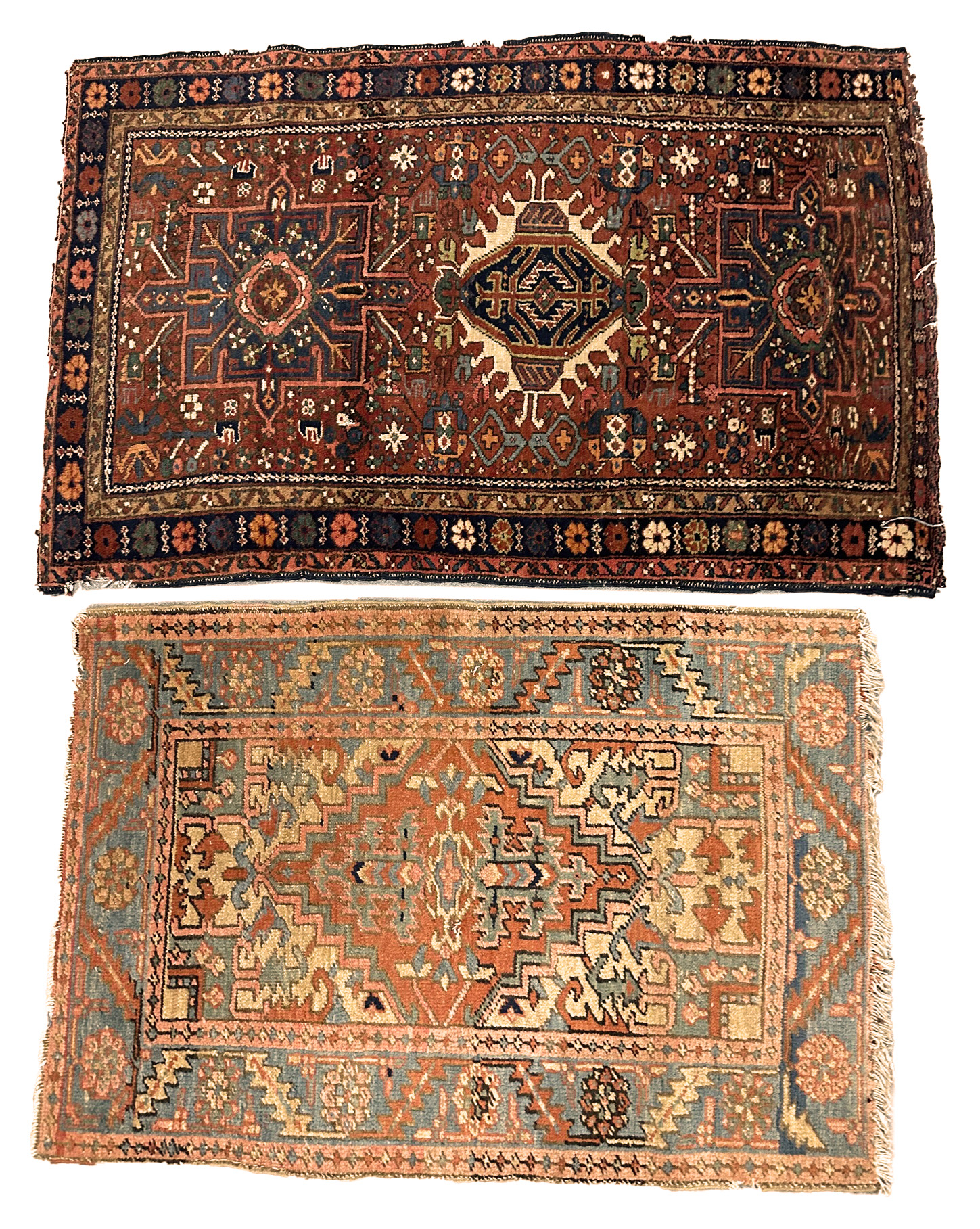  3 ORIENTAL RUGS 2 Heriz rugs  3c80e6