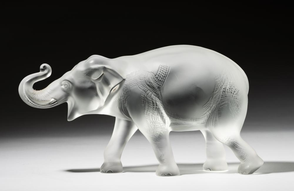 LALIQUE SUMATRA FROSTED GLASS ELEPHANT