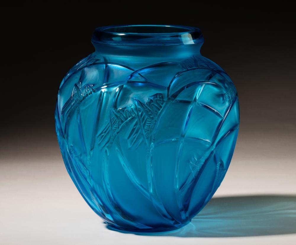 LALIQUE SAUTERELLES BLUE GLASS 3c83cc