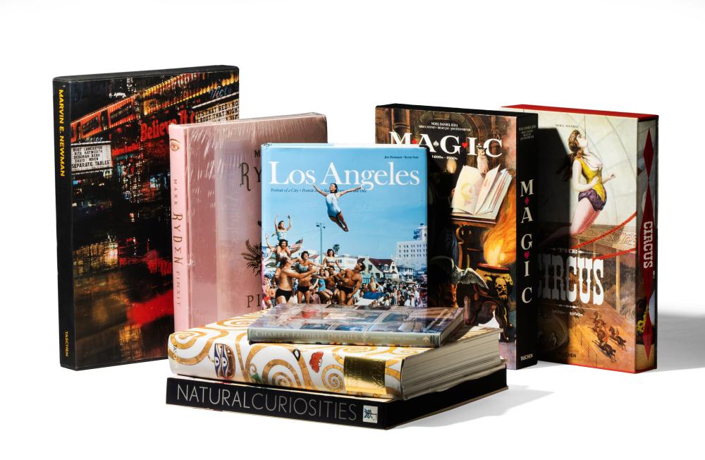 COLLECTION OF TASCHEN BOOKSCollection 3c846f