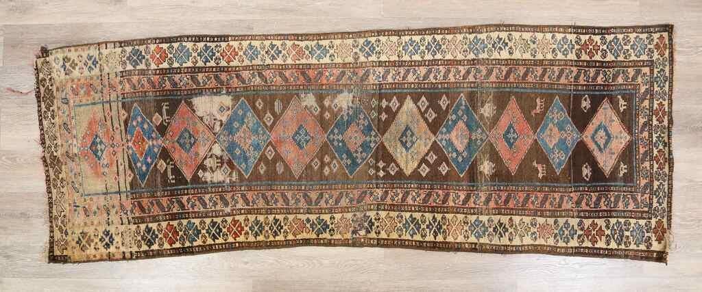 CAUCASIAN STYLE RUNNER RUGCaucasian 3c8750