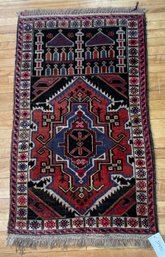 A vintage Oriental prayer rug in 3c88b5
