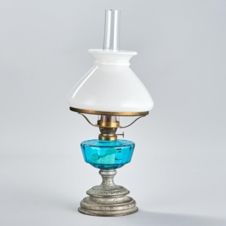 BLUE GLASS OIL LAMPAn attractive