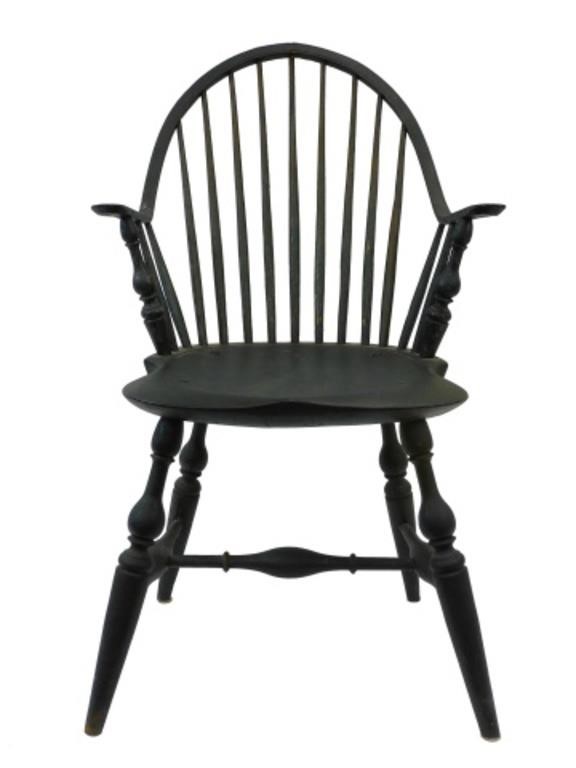 CONTINUOUS ARM WINDSOR CHAIR. LATE
