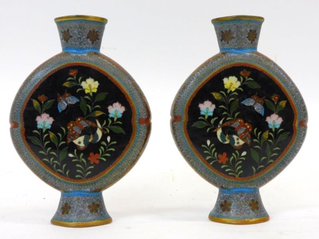 PAIR OF CLOISONN CANTEEN FORM 3c8e21