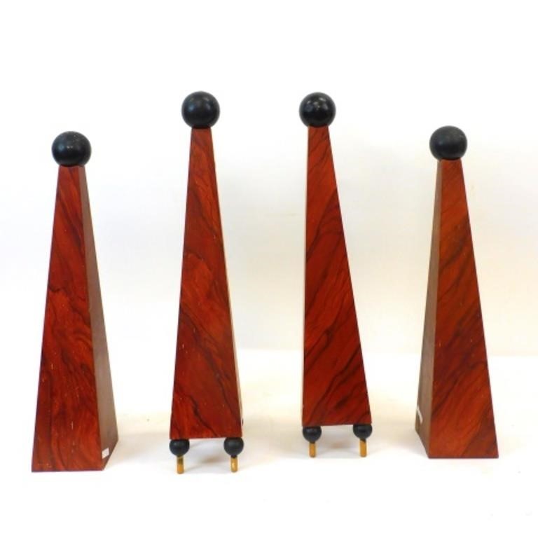  2 PAIR OF OBELISKS WITH BALL 3c8e3b