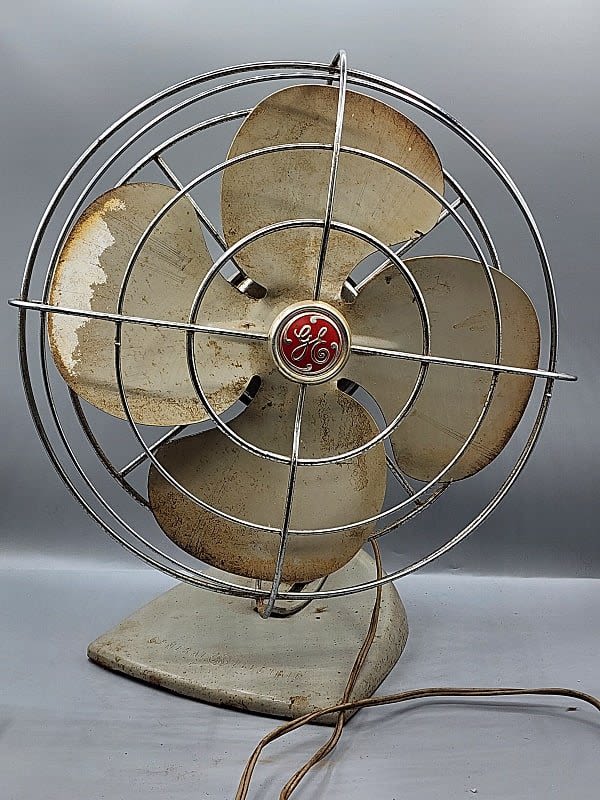 Vintage 1950s GE Oscillating Fan 3c8f92