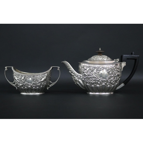 Victorian sterling silver teapot 3c9005
