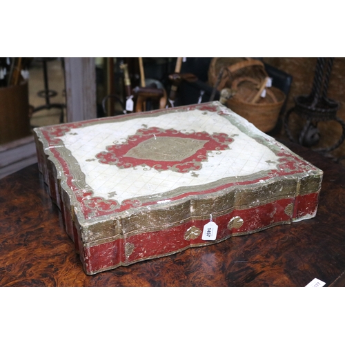 Large Italian Florentine box hand 3c9219