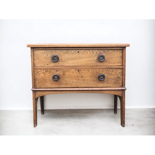 ARTS & CRAFTS OAK TWO-DRAWERS CHEST