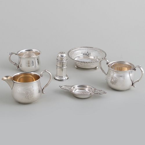 GROUP OF SILVER CONDIMENT ARTICLESThe 3c6dde