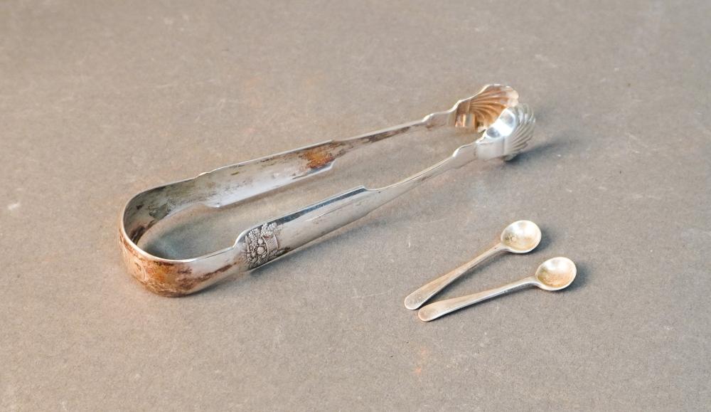 GEORGE III SILVER TONGS AND TWO 3c6e3d