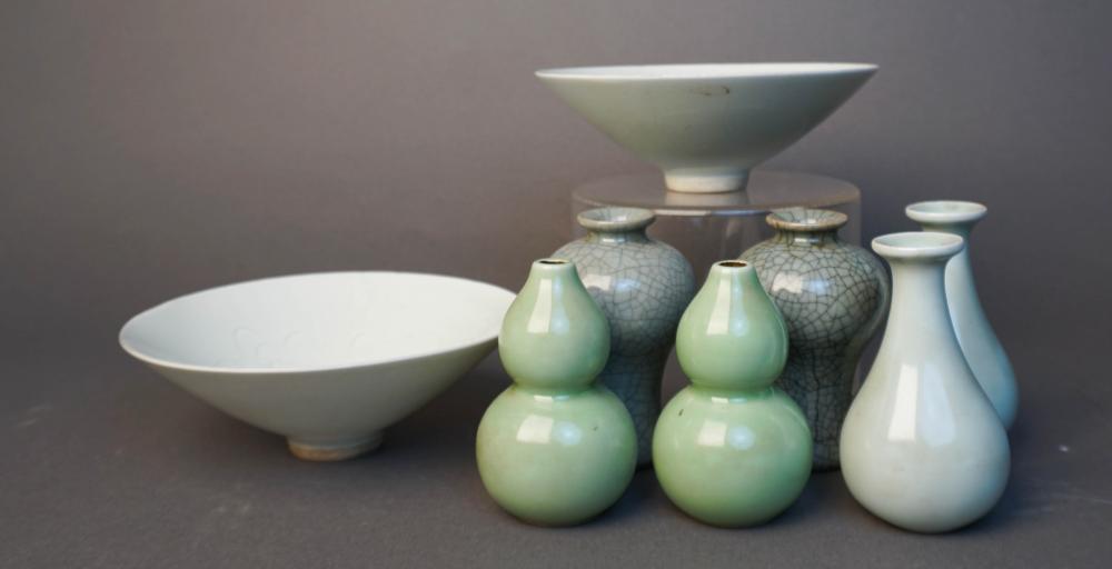 GROUP OF CHINESE CELADON GLAZE 3c6e7c