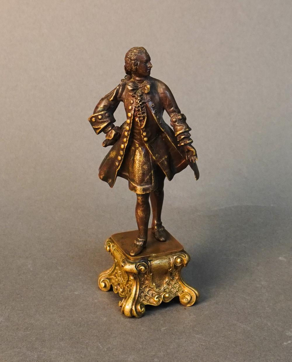 FRENCH BRONZE FIGURE OF A GENTLEMAN,