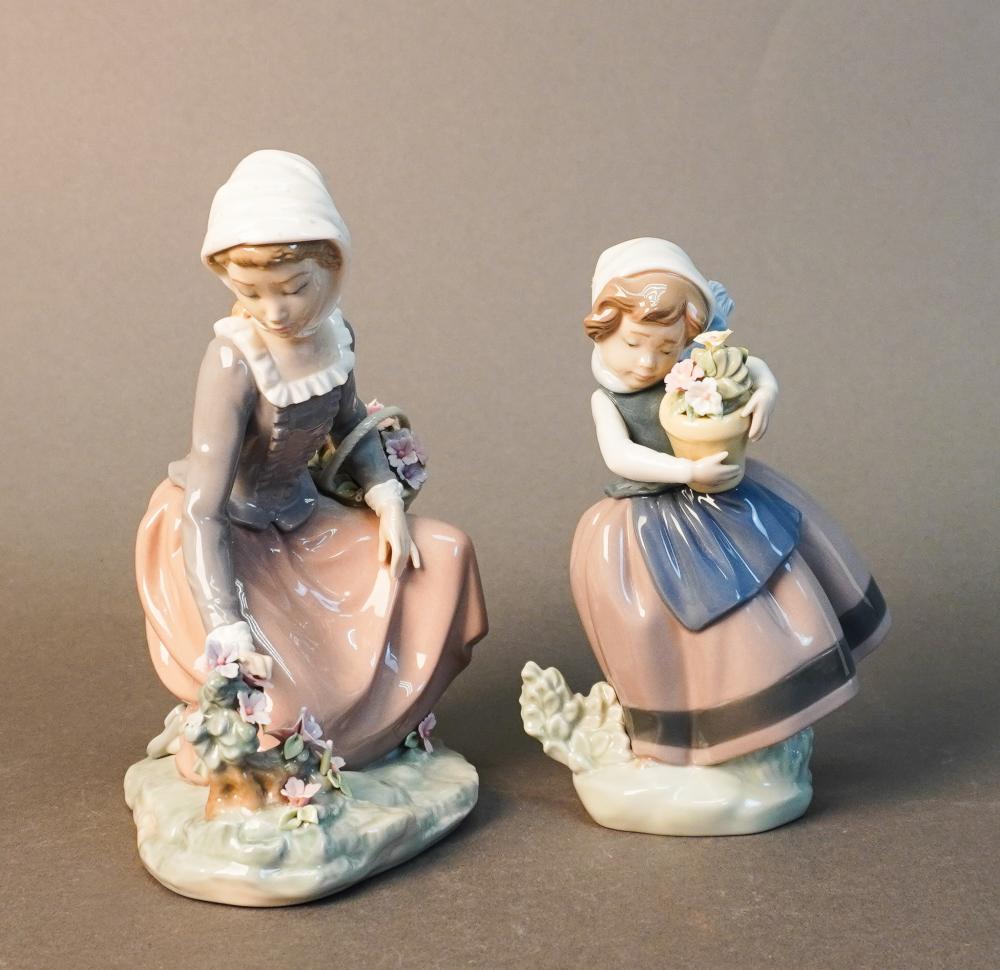 TWO LLADRO PORCELAIN FIGURES, H