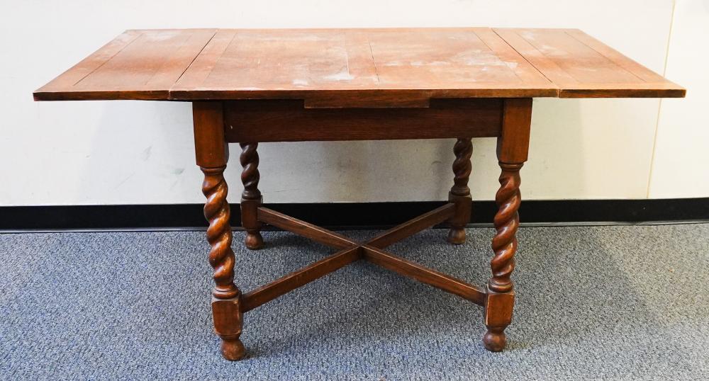 OAK BARLEY TWIST TABLE, CLOSED: