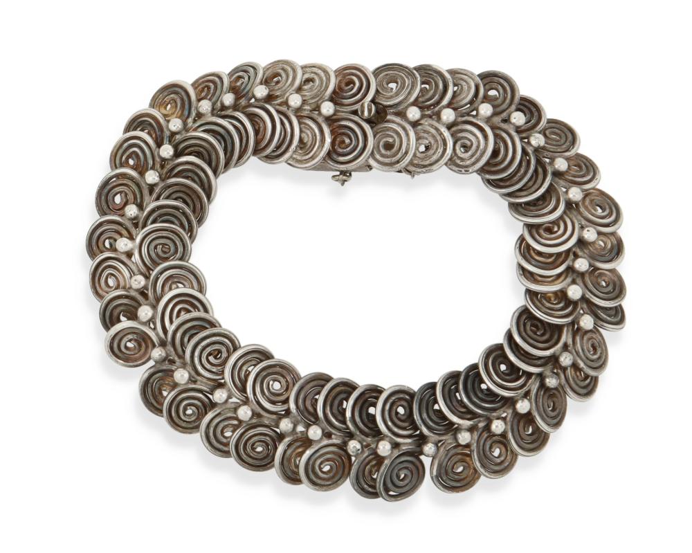 A WILLIAM SPRATLING SILVER BRACELETA