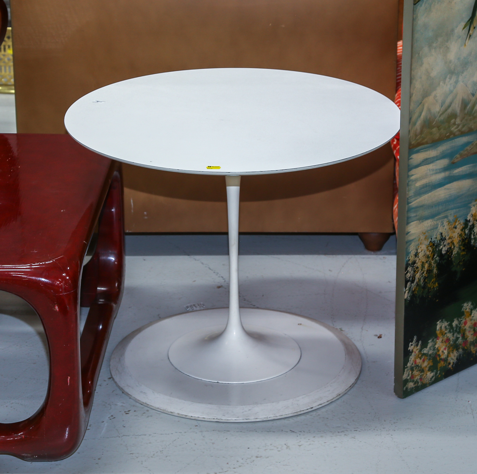 EERO SAARINEN TULIP SIDE TABLE 3c75b3