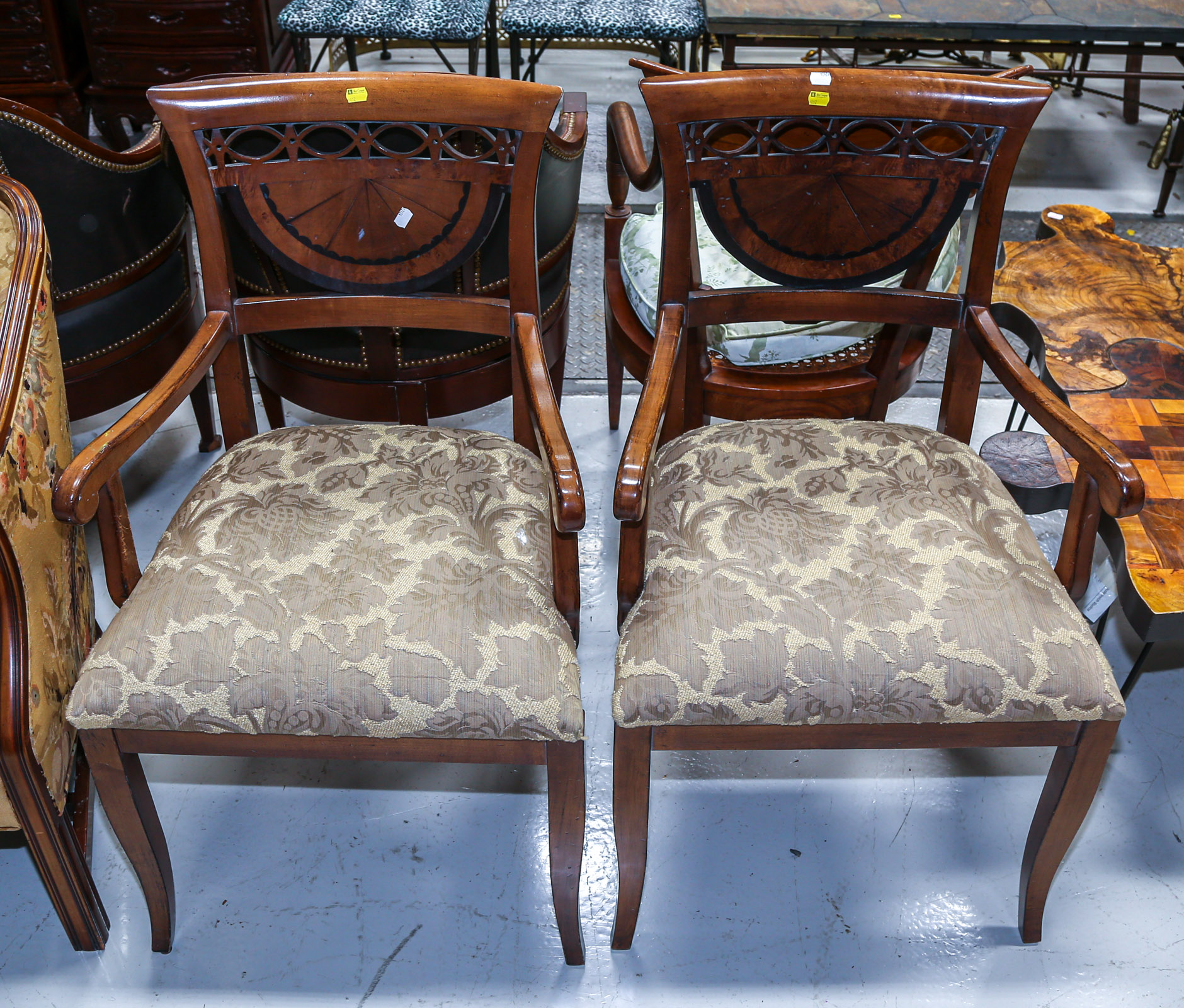 A PAIR OF NEOCLASSICAL STYLE ARMCHAIRS 3c75d1