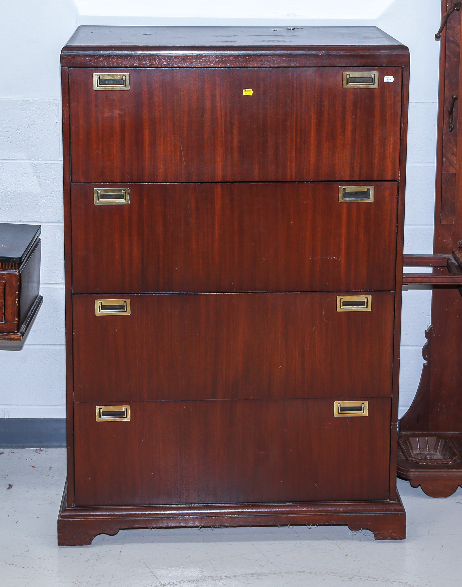 MAHOGANY VENEER FILE CABINET 55