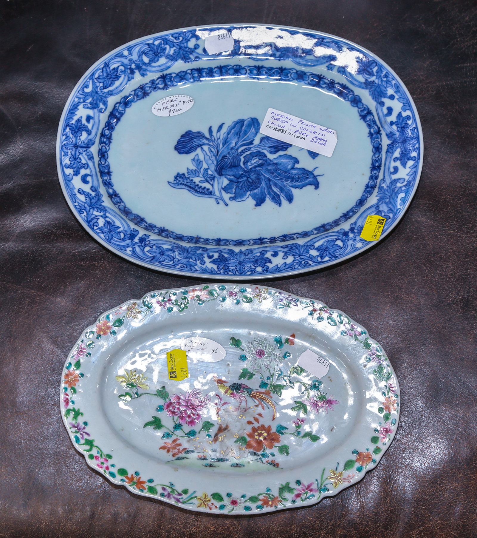 TWO CHINESE EXPORT SMALL PLATTERS