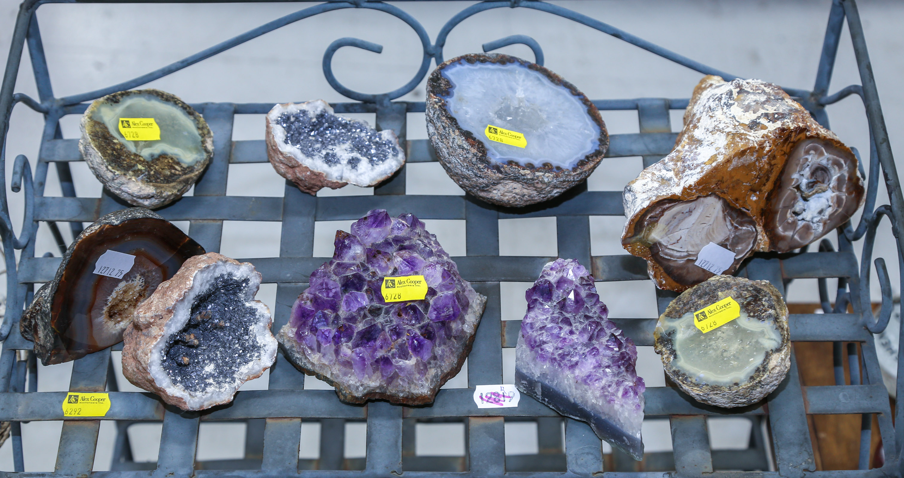 ASSORTMENT OF GEODES MINERAL 3c78e3