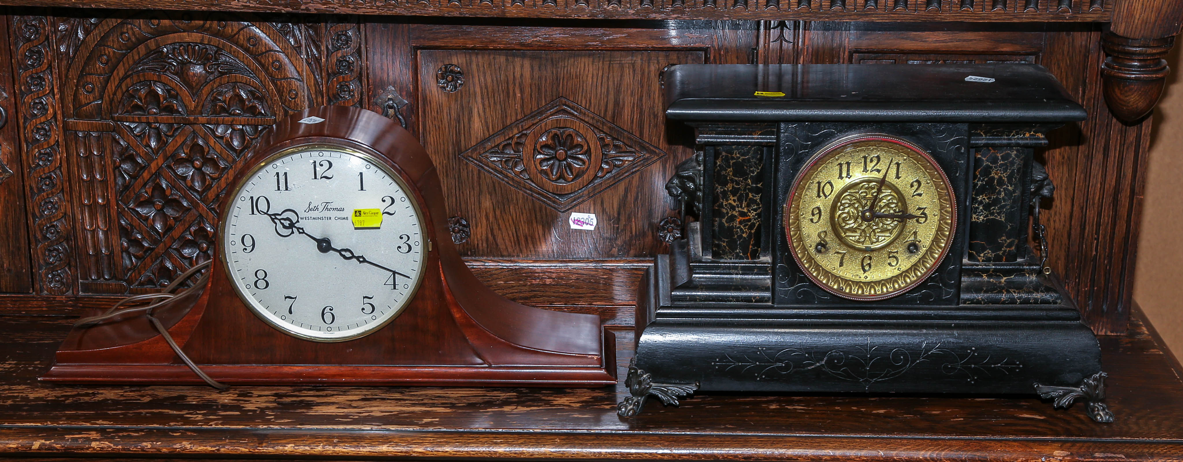 TWO MANTLE CLOCKS Including Seth 3c791c