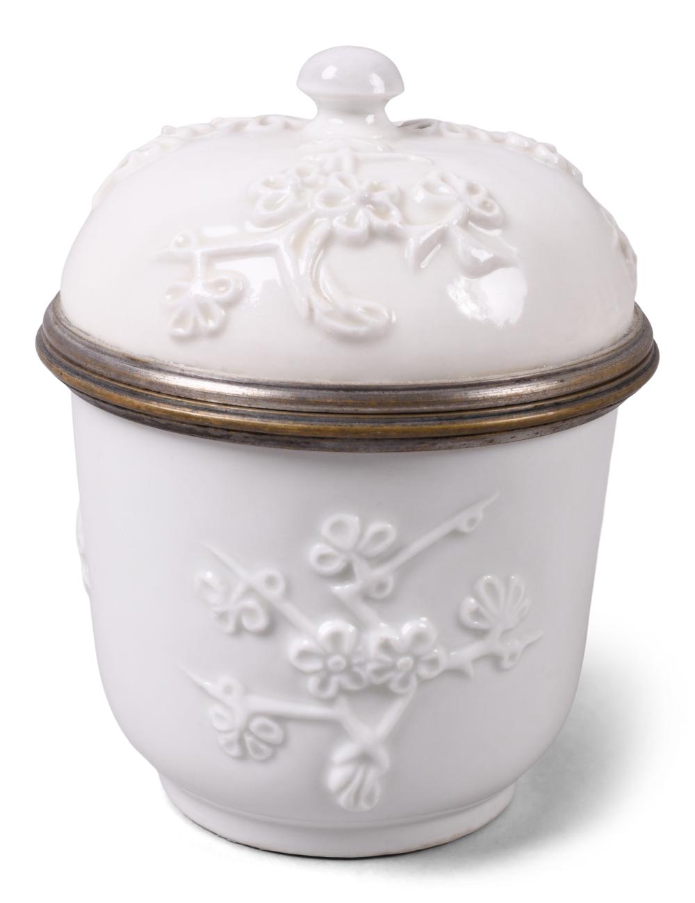 SAINT CLOUD PORCELAIN SILVER-MOUNTED