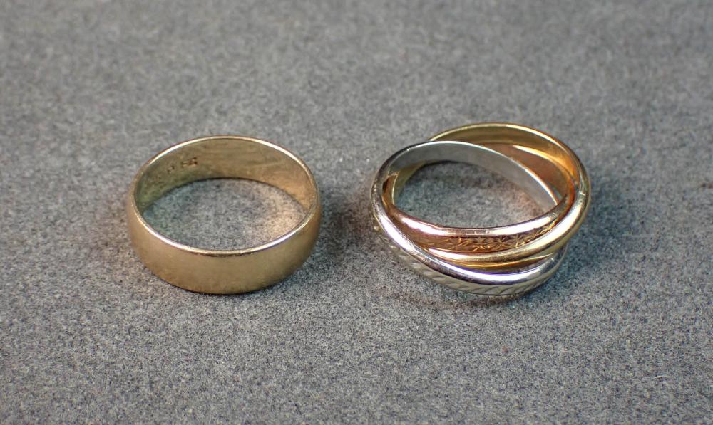 TWO TEN KARAT GOLD RINGSTWO TEN 3c7ae5