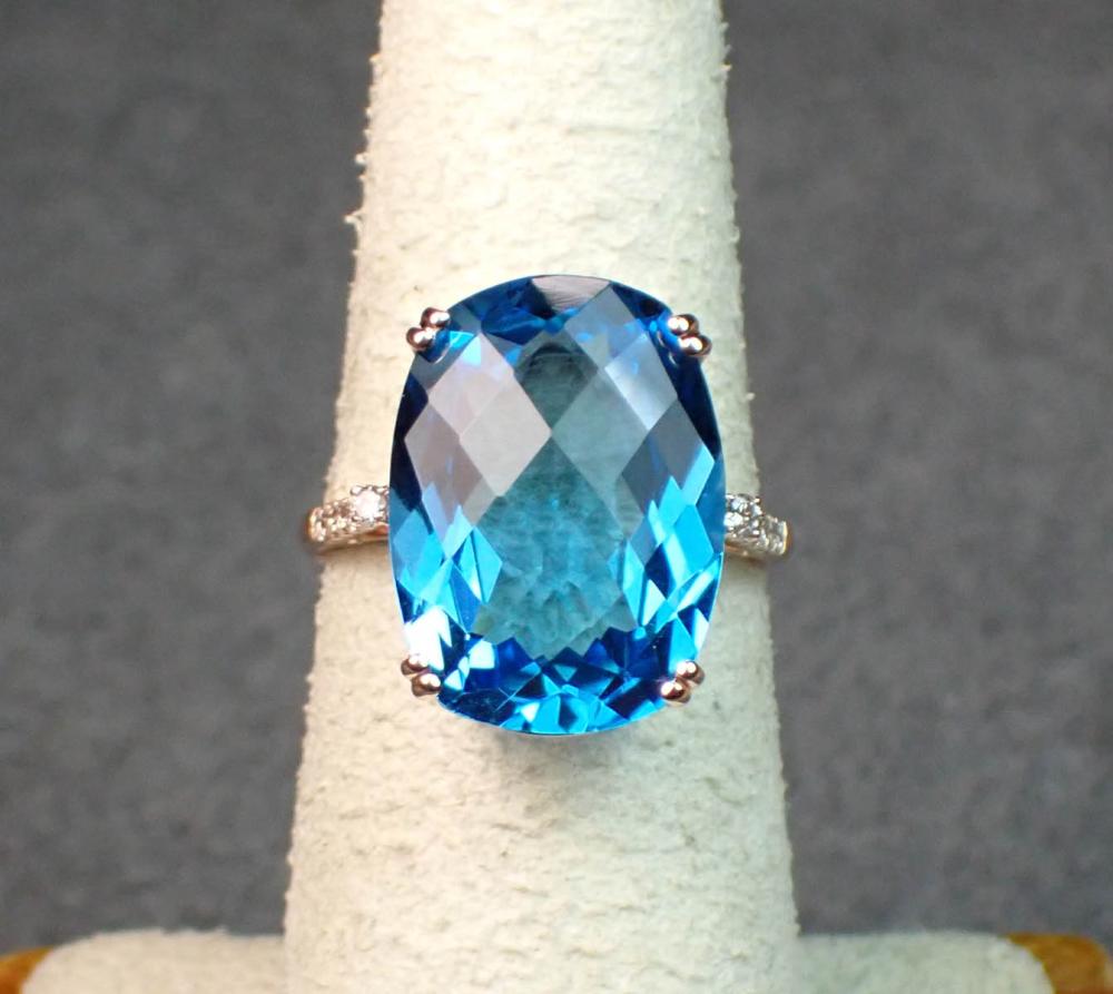 BLUE TOPAZ DIAMOND AND FOURTEEN 3c7b5a