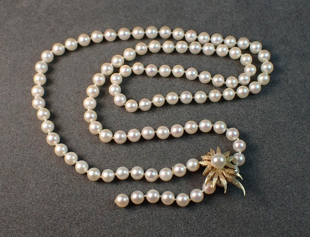 PEARL AND FOURTEEN KARAT GOLD NECKLACEPEARL 3c7bf2