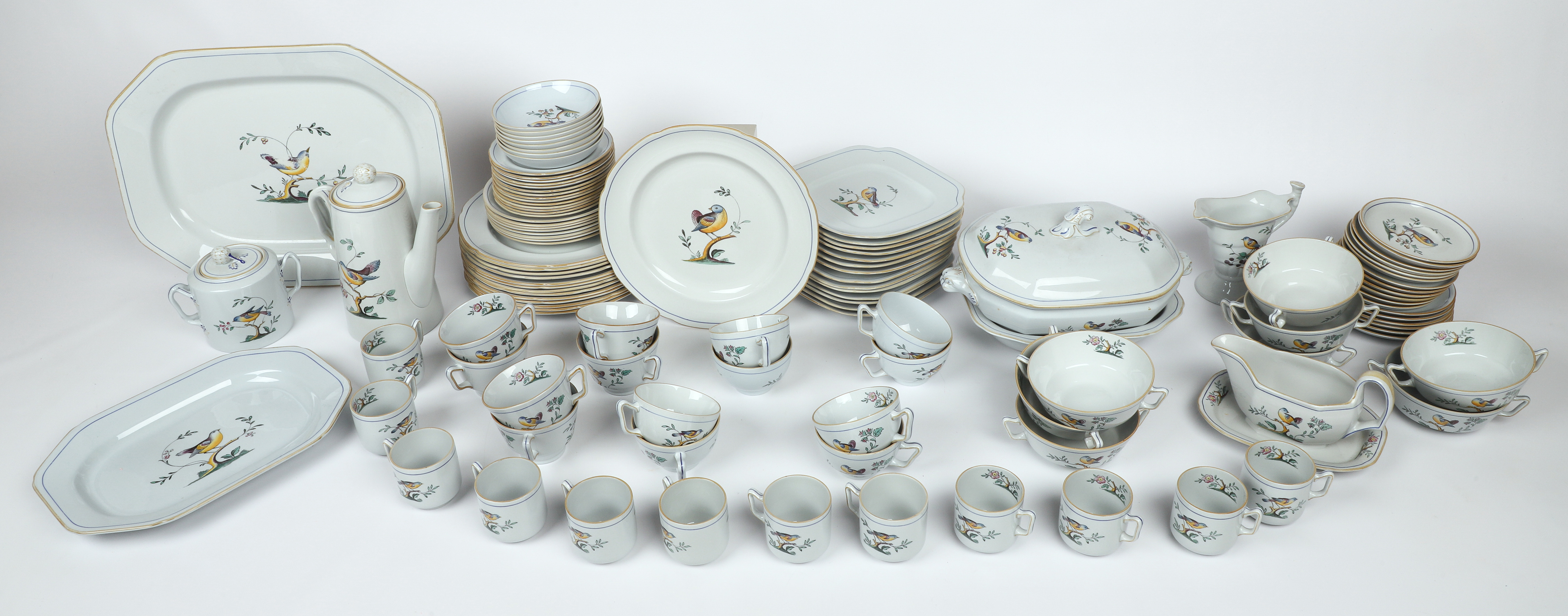  118 Pcs Spode porcelain dinnerware  3ca472