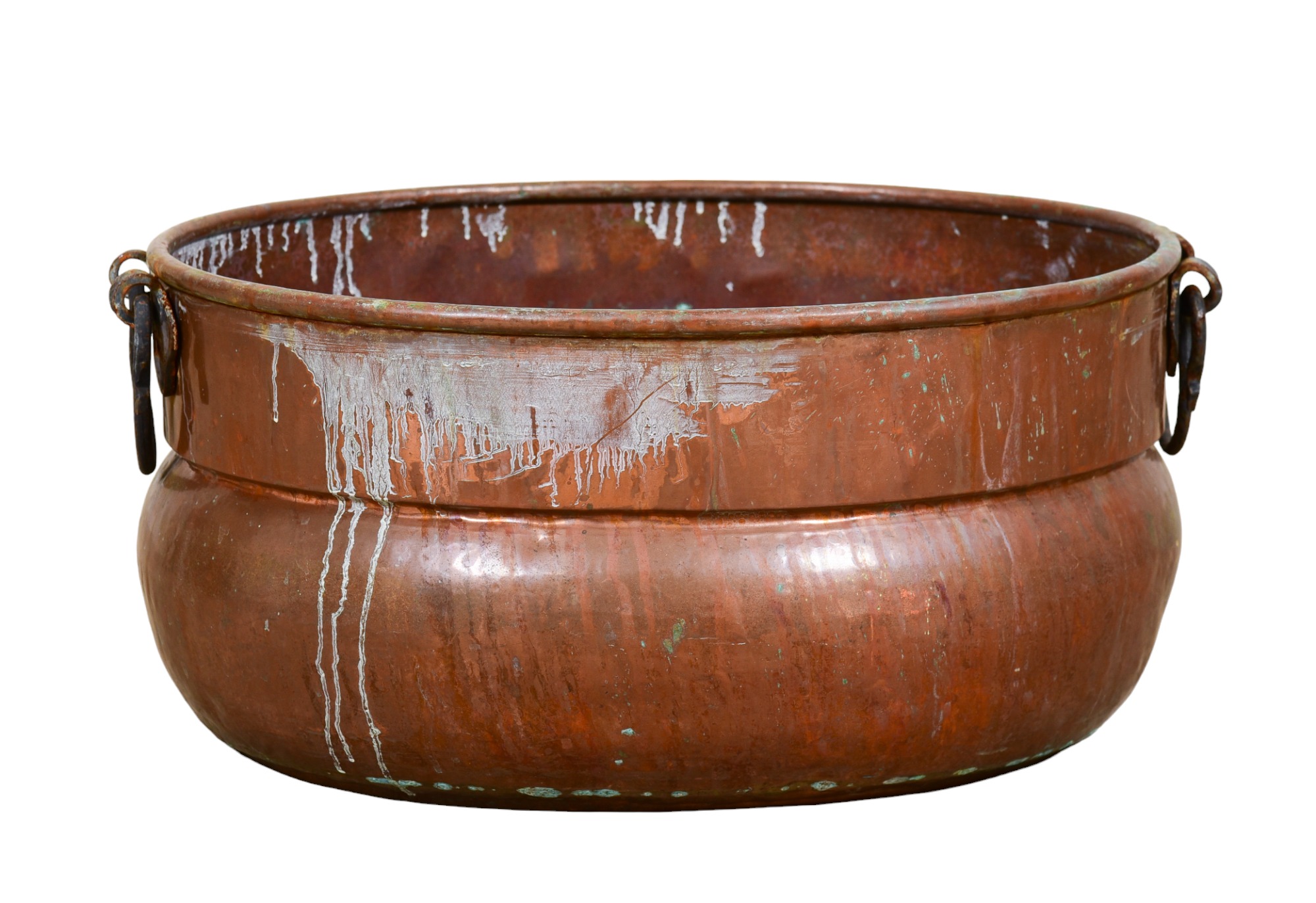 Oval copper wash basin with wrought