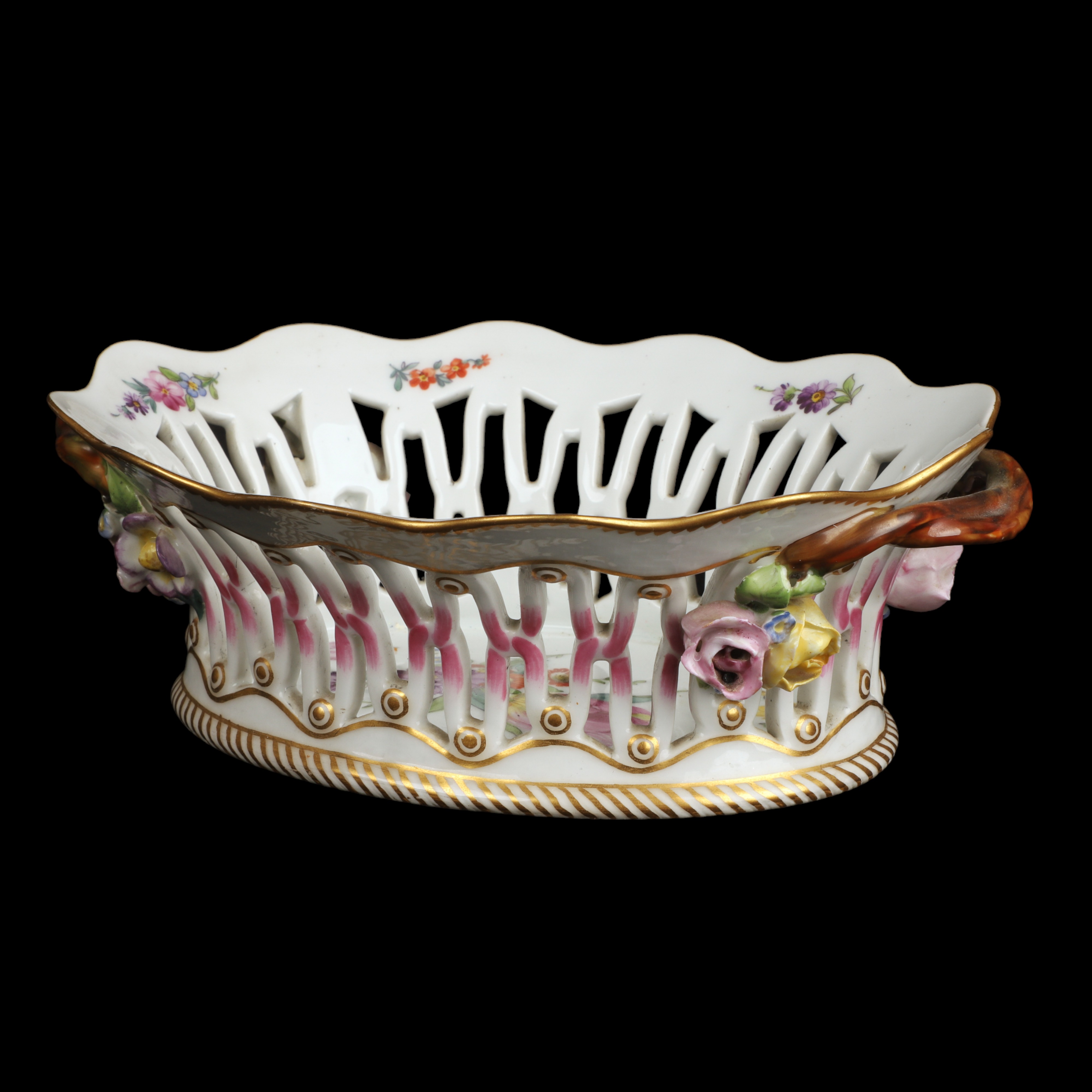 Royal Copenhagen porcelain reticulated 3ca625