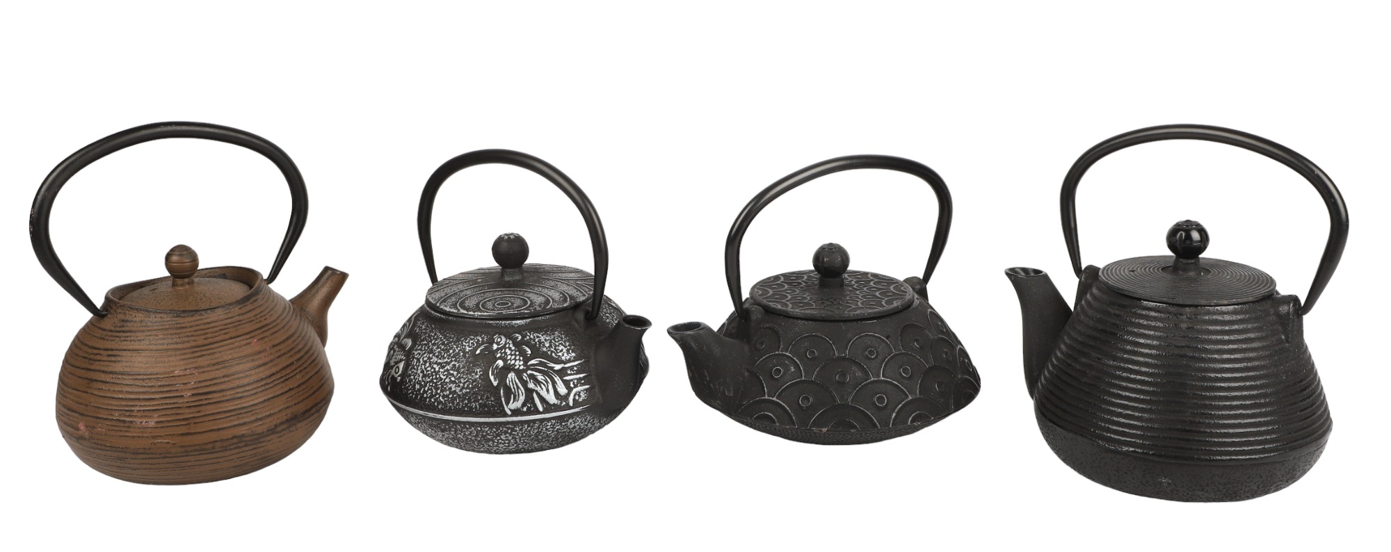  4 Asian cast iron teapots 2  3ca764
