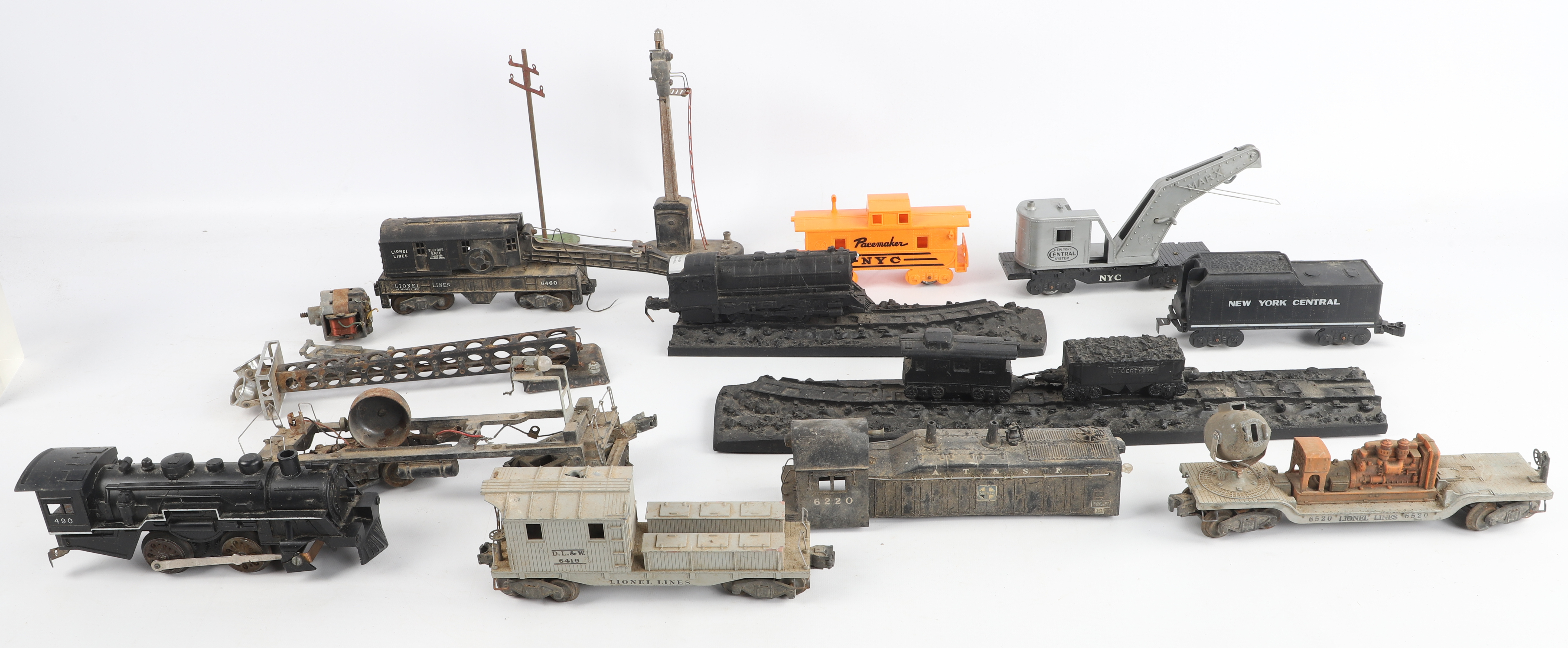 Lionel and Marx Train and Accessories