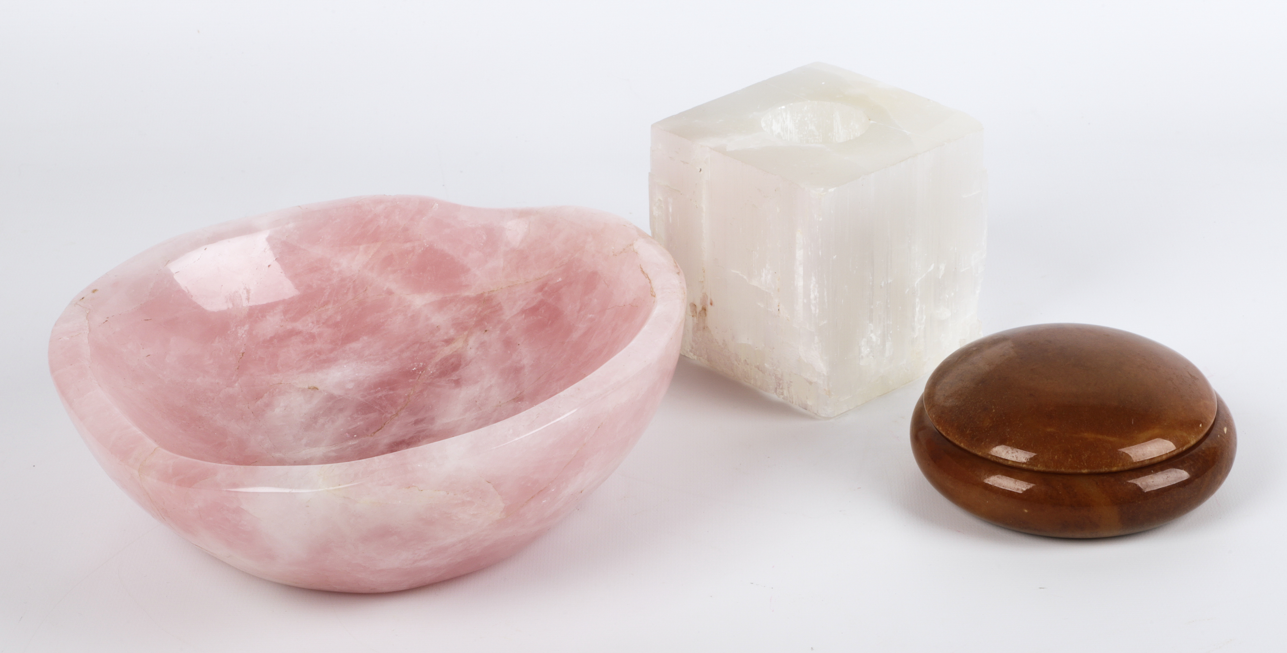 Rose quartz selenite and stone 3ca8d5