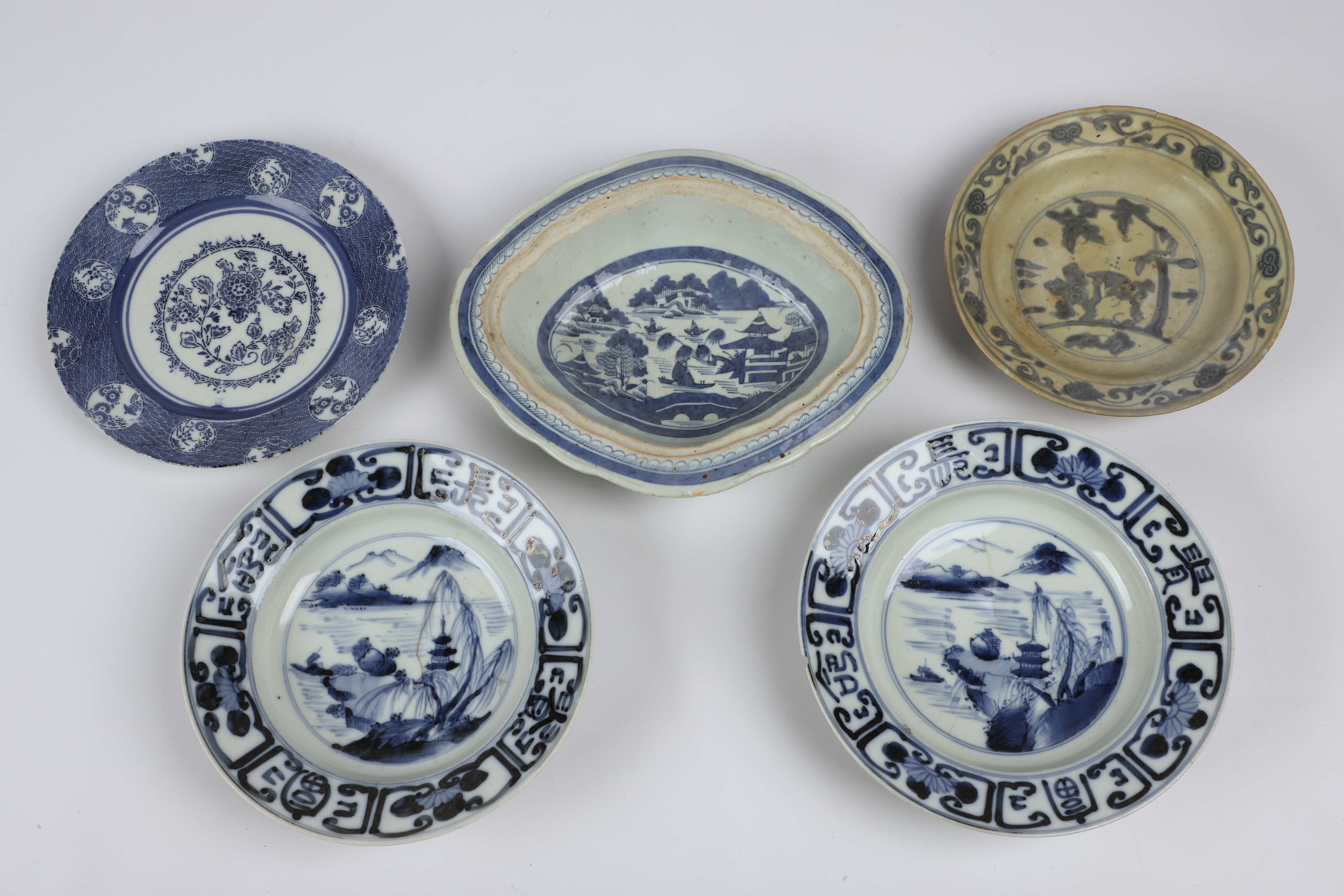  5 Pcs Asian blue white porcelain  3ca91d