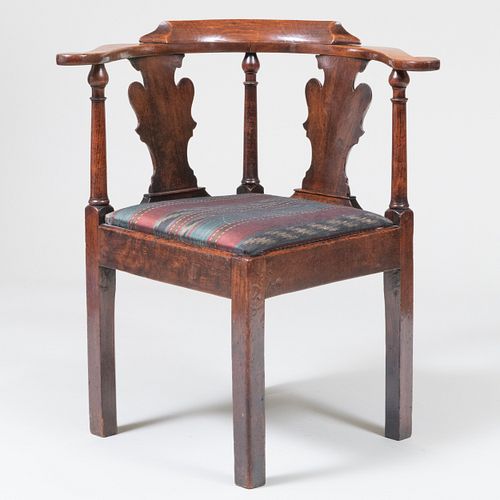 GEORGE III CARVED MAHOGANY CORNER